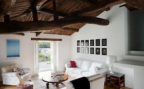 Casa De Las Flores / Casa De Campo Lugo